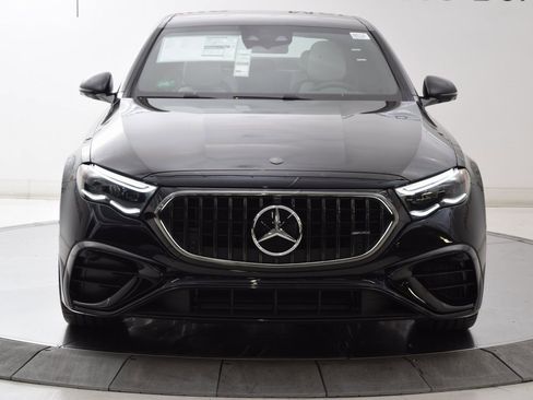 New 2026 Mercedes-Benz E 53 AMG e 4MATIC Sedan image 9