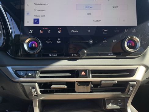 Used 2025 Lexus RX 350 Premium Plus image 29