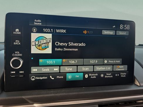 Used 2023 Honda Pilot Touring image 33