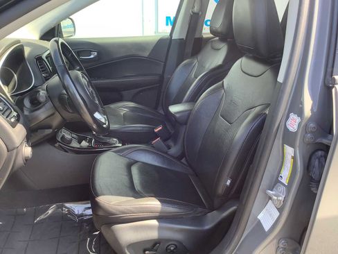 Used 2021 Jeep Compass Limited AWD/4WD image 11