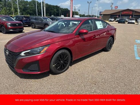 New 2026 Nissan Altima 2.5 SV w/ SV Special Edition Package FWD image 3