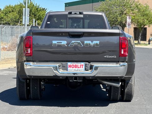New 2026 RAM 3500 Tradesman AWD/4WD image 4