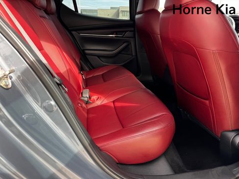 Used 2022 MAZDA MAZDA3 s image 28