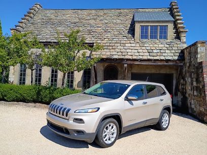 Used 2014 Jeep Cherokee Sport