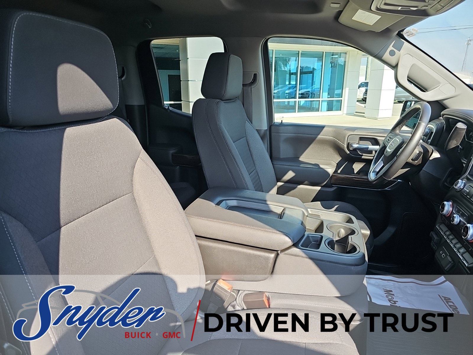 Used 2021 GMC Sierra 1500 Elevation w/ LPO, Elevation Black Package AWD/4WD image 25