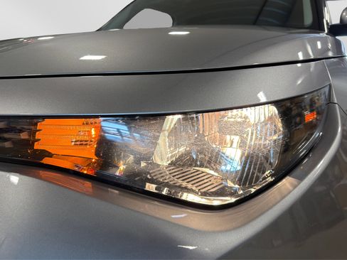 Used 2025 Kia Soul LX w/ LX Technology Package image 13