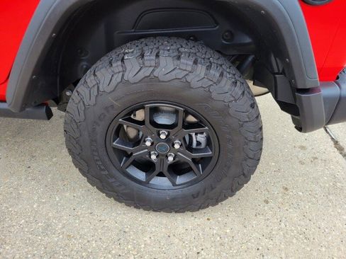 Used 2025 Jeep Wrangler Unlimited Sport S 4xe AWD/4WD image 10