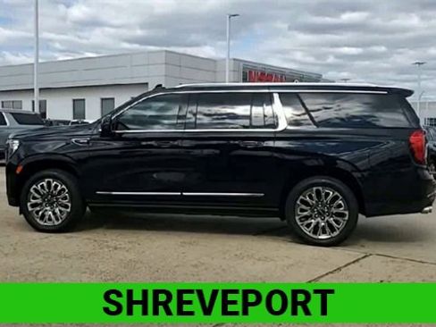 Certified 2024 GMC Yukon XL Denali Ultimate image 5