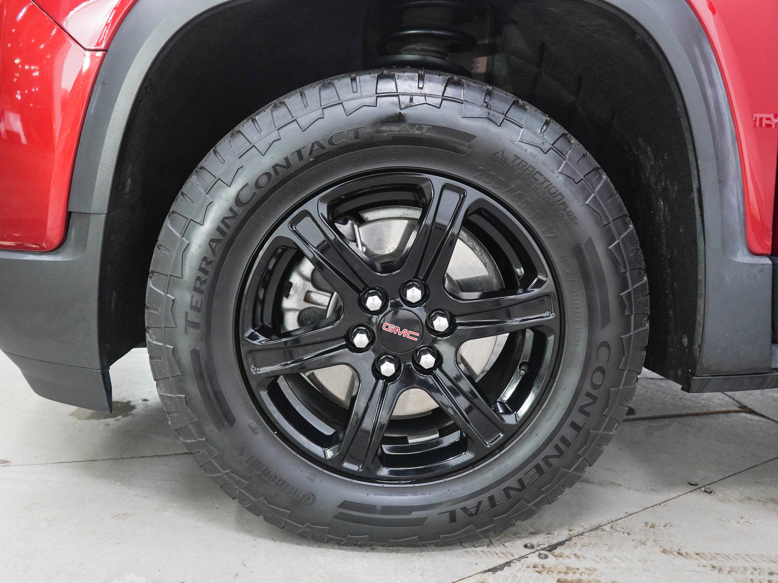 Used 2023 GMC Acadia AT4 w/ Technology Package AWD/4WD image 32