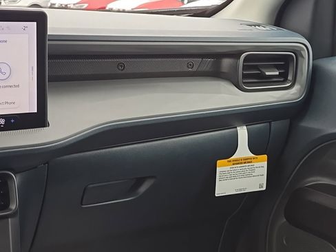 New 2025 Ford Maverick XL w/ Equipment Group 102A image 30