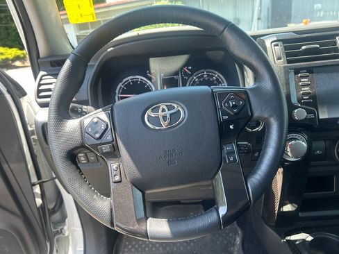 Certified 2024 Toyota 4Runner TRD Off-Road Premium w/ 4Runner Black Package (TMS) AWD/4WD image 22