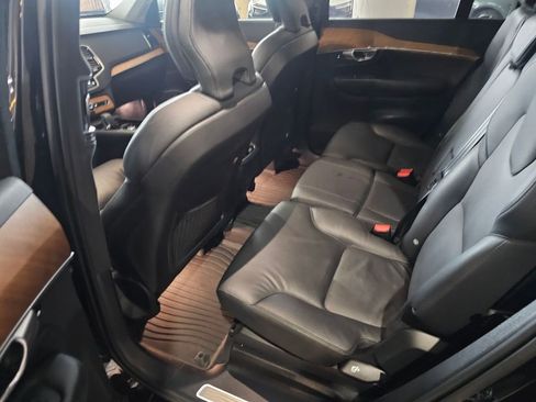 Certified 2024 Volvo XC90 B6 Plus w/ Protection Package Premier AWD/4WD image 13