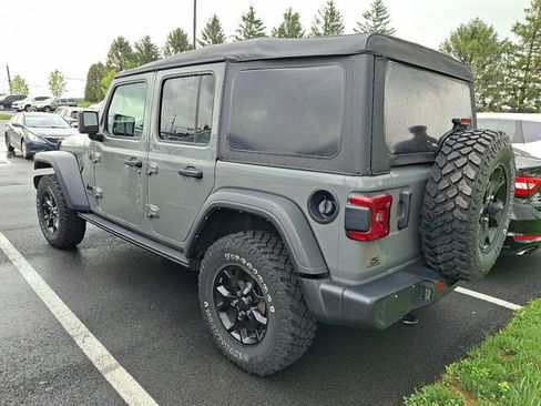 Used 2021 Jeep Wrangler Unlimited Sport AWD/4WD image 4