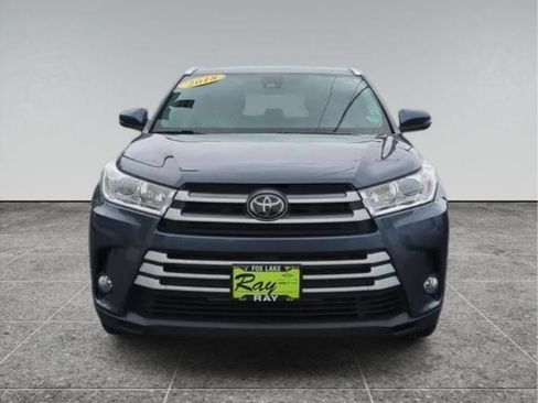 Used 2018 Toyota Highlander XLE AWD/4WD image 2