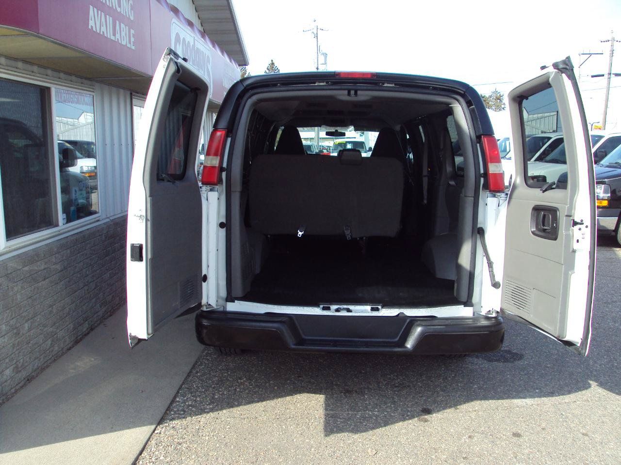 Used 2013 Chevrolet Express 1500 LS AWD/4WD image 7