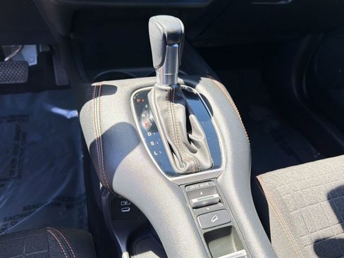 Used 2024 Honda HR-V Sport image 16