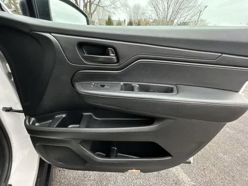 Used 2024 Honda Odyssey EX-L image 23