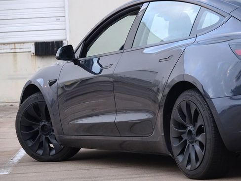 Used 2022 Tesla Model 3 Long Range image 31