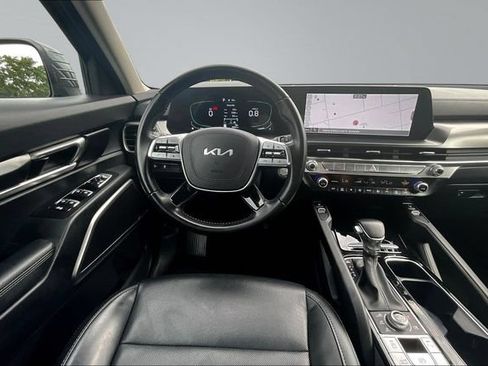 Used 2023 Kia Telluride S AWD/4WD image 8