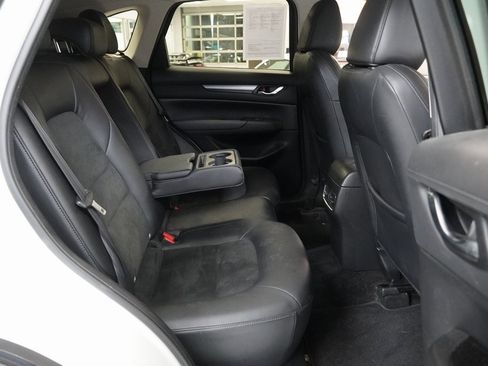 Used 2021 MAZDA CX-5 Touring image 29