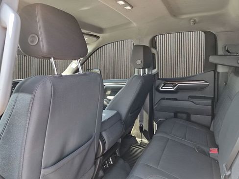 Used 2023 Chevrolet Silverado 1500 LT image 18