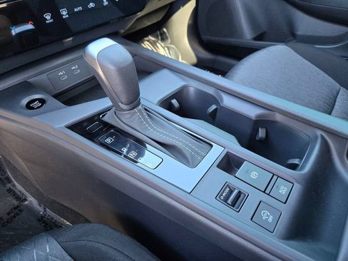 New 2026 Nissan Sentra SV w/ Floor Mat Package FWD image 12
