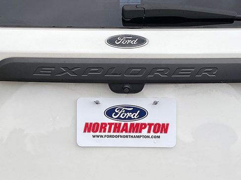 Used 2023 Ford Explorer Timberline w/ Timberline Technology Package AWD/4WD image 10
