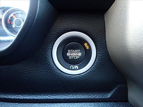 Used 2022 RAM 1500 Laramie AWD/4WD image 22