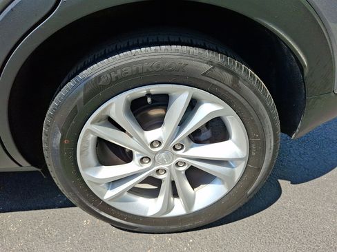 Certified 2023 Buick Encore GX Preferred w/ Cold Weather Comfort Package FWD image 10