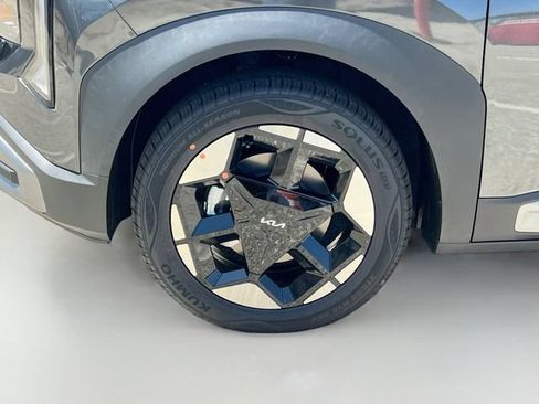 New 2027 Kia Seltos S FWD image 29