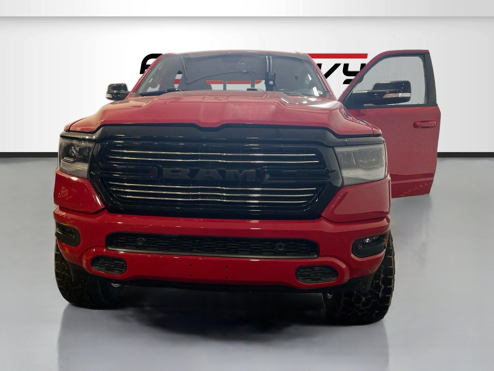 Used 2021 RAM 1500 Big Horn AWD/4WD image 2