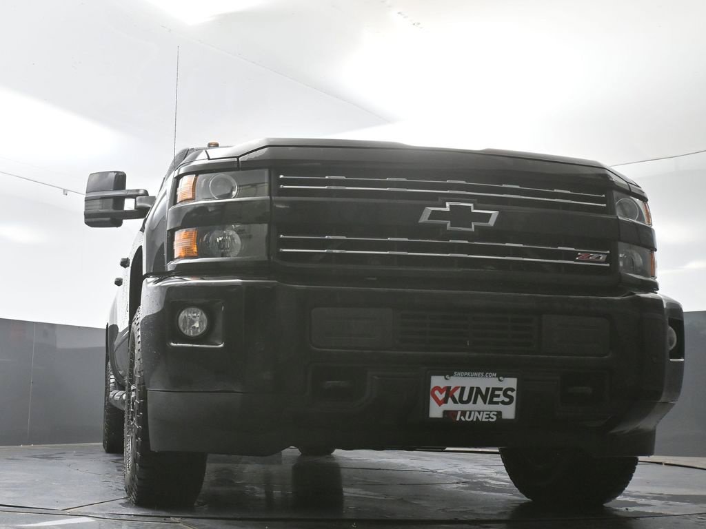 Used 2016 Chevrolet Silverado 2500 LT w/ Midnight Edition AWD/4WD image 53
