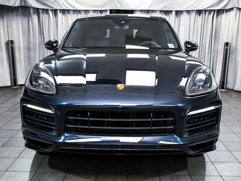 Used 2023 Porsche Cayenne GTS image 2