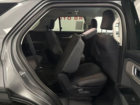 New 2026 Ford Explorer Active AWD/4WD image 38