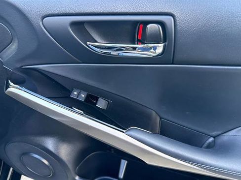 Used 2015 Lexus IS 250 image 17
