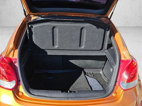 Used 2016 Hyundai Veloster w/ Option Group 02 image 6