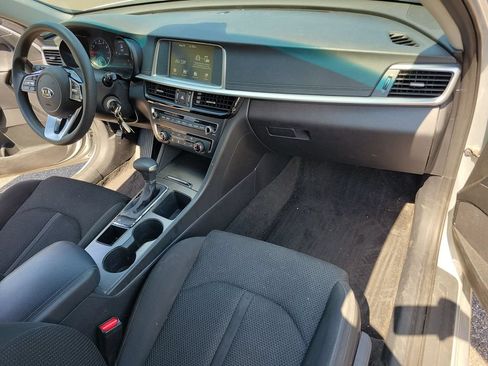 Used 2019 Kia Optima LX FWD image 12