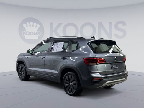 Used 2024 Volkswagen Taos S image 10