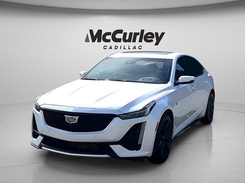 Used 2022 Cadillac CT5 Sport w/ Parking Package AWD/4WD image 7