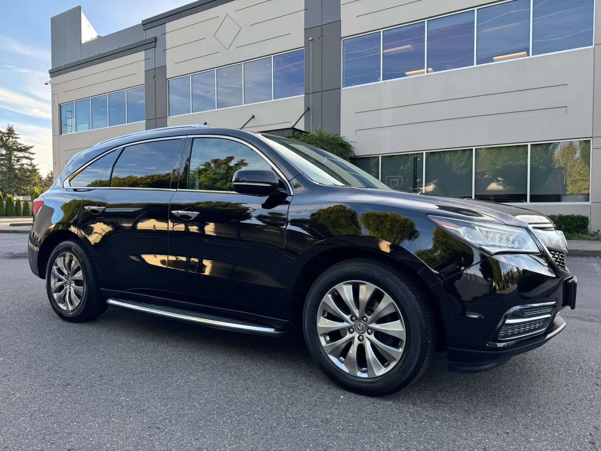 Used 2016 Acura MDX w/ Technology Package AWD/4WD image 1