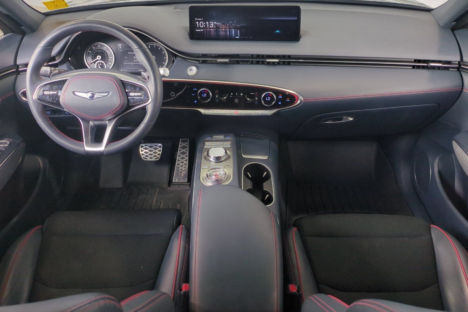 Used 2022 Genesis GV70 3.5T Sport AWD/4WD image 14