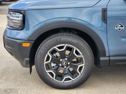 New 2026 Ford Bronco Sport Outer Banks AWD/4WD image 9