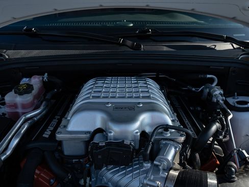 Used 2024 Dodge Durango SRT Hellcat AWD/4WD image 9