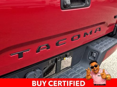Used 2022 Toyota Tacoma SR5 w/ Technology Package RWD image 26