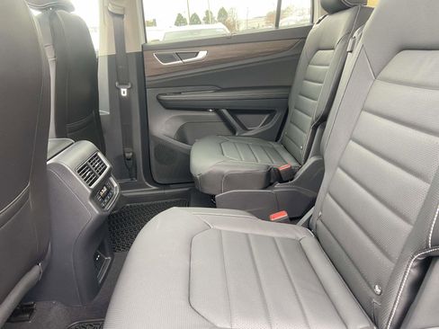 New 2026 Volkswagen Atlas SEL AWD/4WD image 14