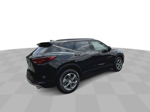 Used 2023 Chevrolet Blazer LT image 9