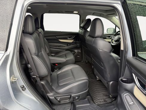 Used 2020 Subaru Ascent Limited w/ Technology Package AWD/4WD image 18