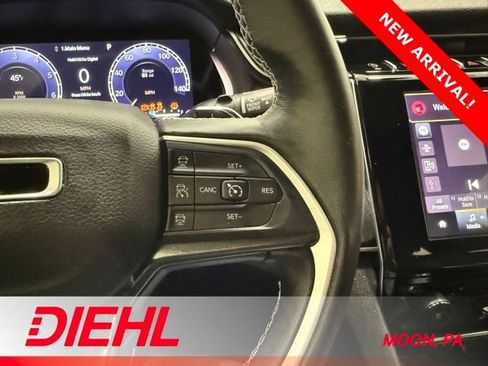 Used 2022 Jeep Grand Cherokee L Laredo image 28