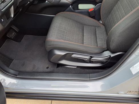 Used 2025 Honda HR-V Sport image 16