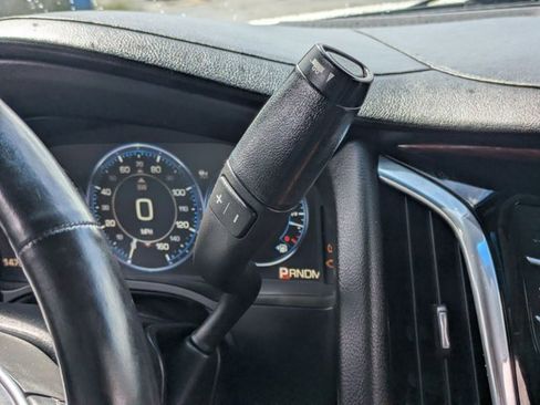 Used 2015 Cadillac Escalade ESV Premium image 18